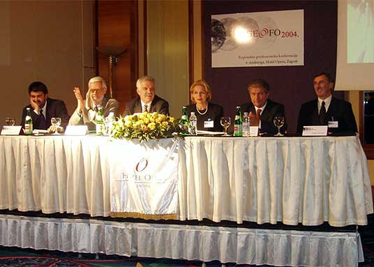 Nerzuk Ćurak , Ph.D. , Bosnia and Herzegovina, Professor Uroš Dujšin, Croatia, moderator Mladen Vedriš, Ph.D. ,Croatia, Professor Verka Jovanović,Serbia and Monetengro, moderator Hasan Muratović, Rector of Sarajevo University, Bosnia and Herzegovina, Danko Plevnik, Ph.D., Croatia. (from left )