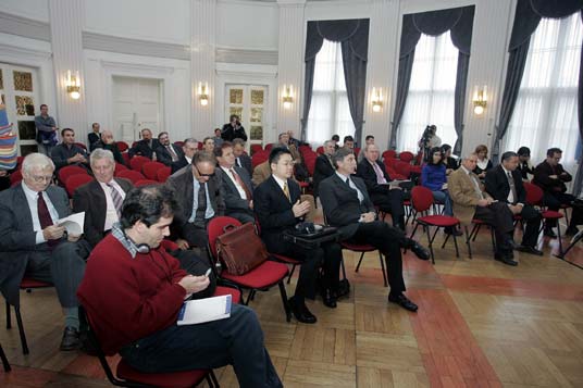 Konferencije GEOFO-a važne su za javnost, akademske i poslovne krugove, studente, civilne udruge, državnu upravu i medije.